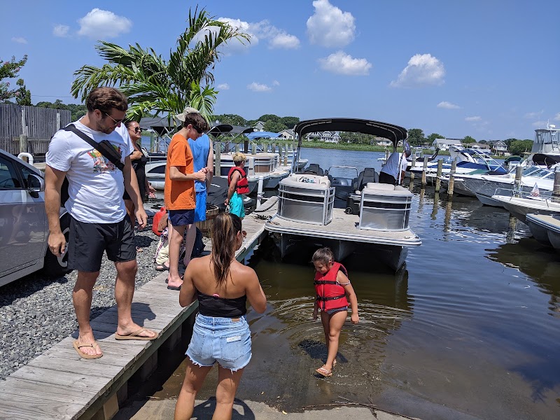 Benchmark Boat Rentals, photo 3