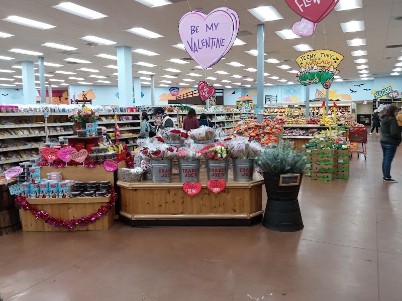 Brick Plaza, photo 2