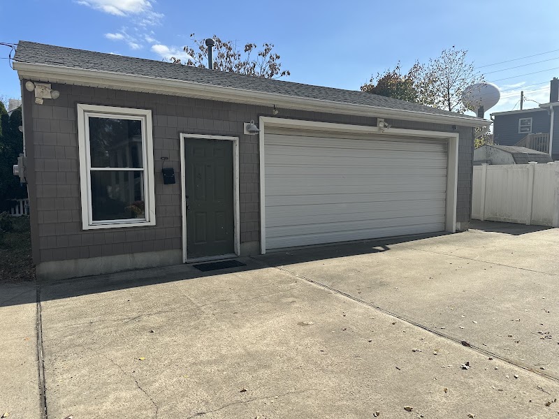 Castle Real Estate LLC, photo 3