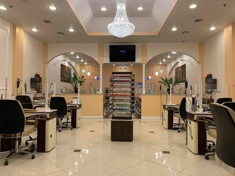 City Nails & Spa, photo 2