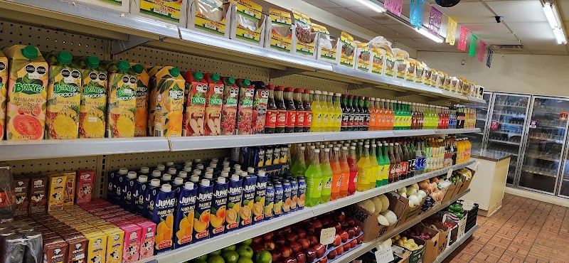 EL RINCONCITO DE JUQUILA TU TIENDA LATINA DELI, photo 2