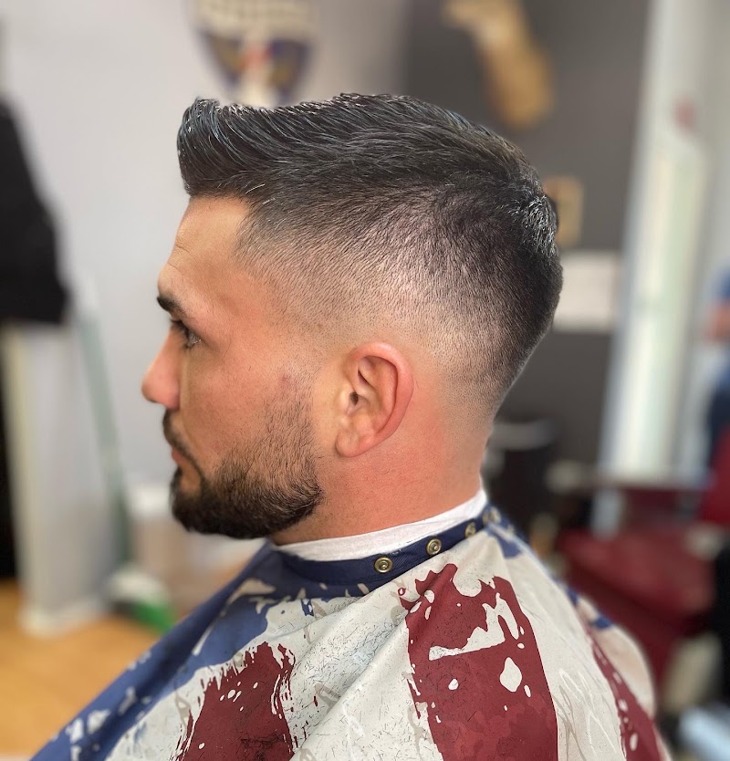 Ford's Barbershop, photo 2