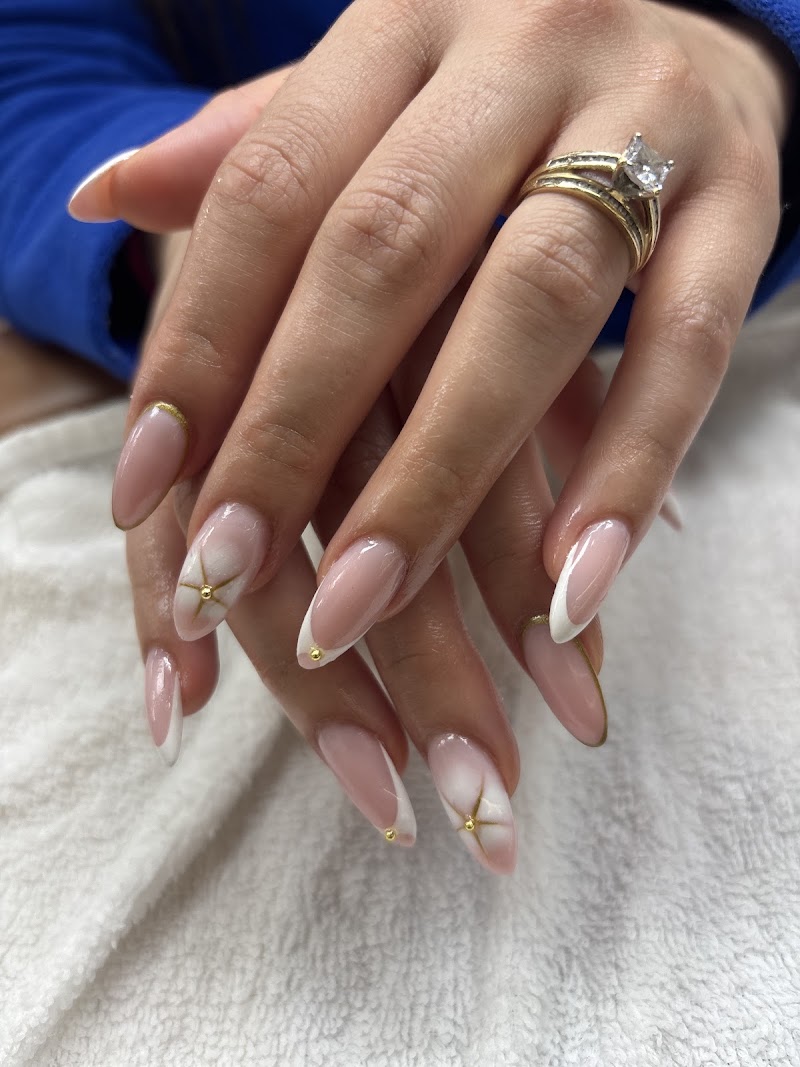 Julie's Nails Salon, photo 3