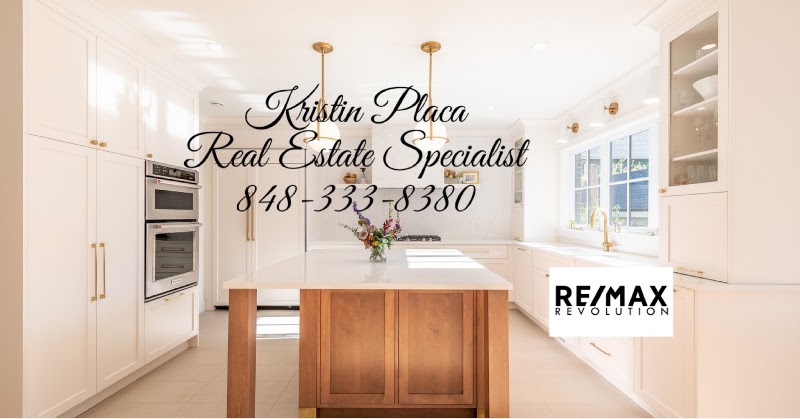Kristin Placa, Re/Max Revolution, photo 3