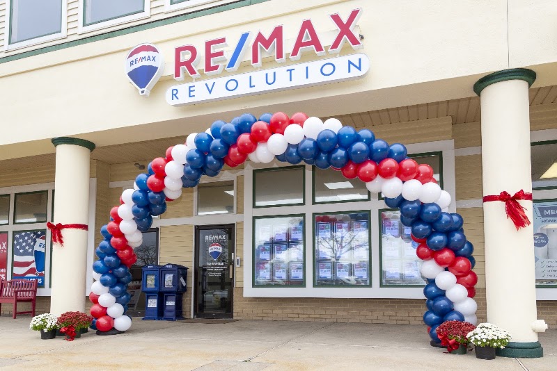 RE/MAX Revolution Brick, photo 2