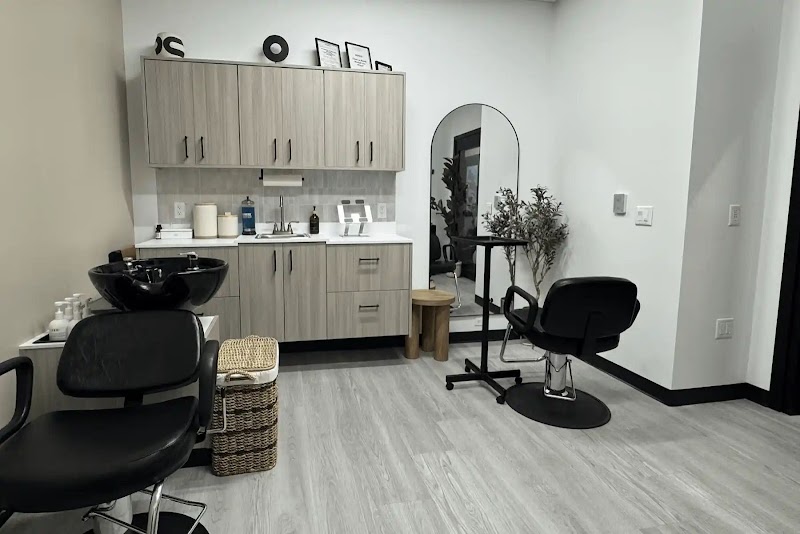 Sola Salons, photo 2