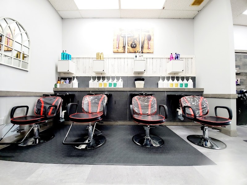 The Beauty Store & Salon, photo 3