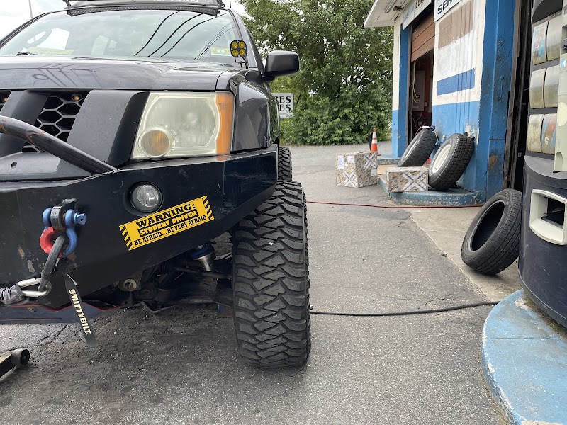 Tires Tires, photo 3