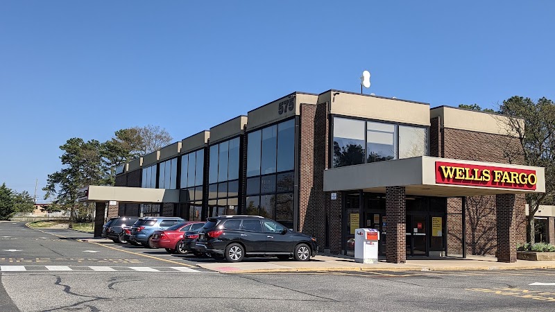 Wells Fargo Bank, photo 3