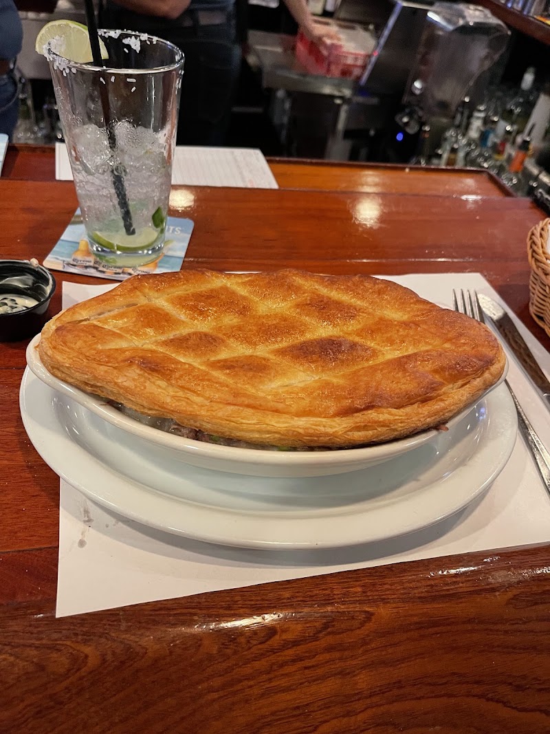 Windward Tavern, photo 3